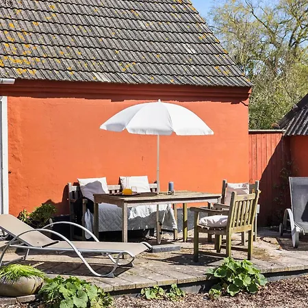5 Bedroom Beautiful In Feriehus *