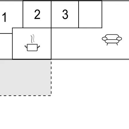 5 Bedroom Beautiful In Casa de Férias